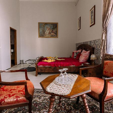 Meller-Kastely Villa Csurgo ภายนอก รูปภาพ