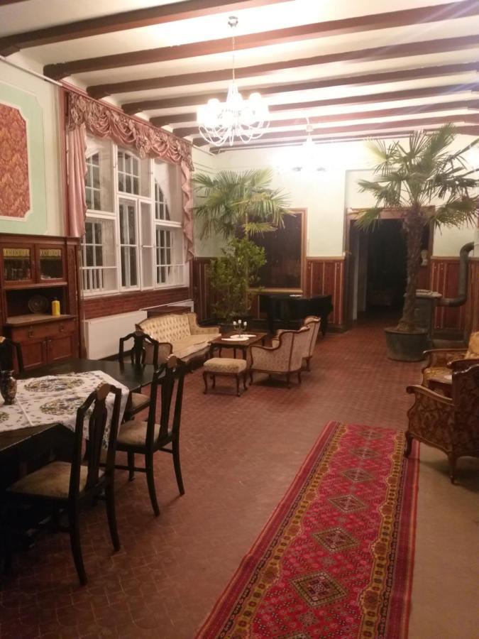 Meller-Kastely Villa Csurgo ภายนอก รูปภาพ