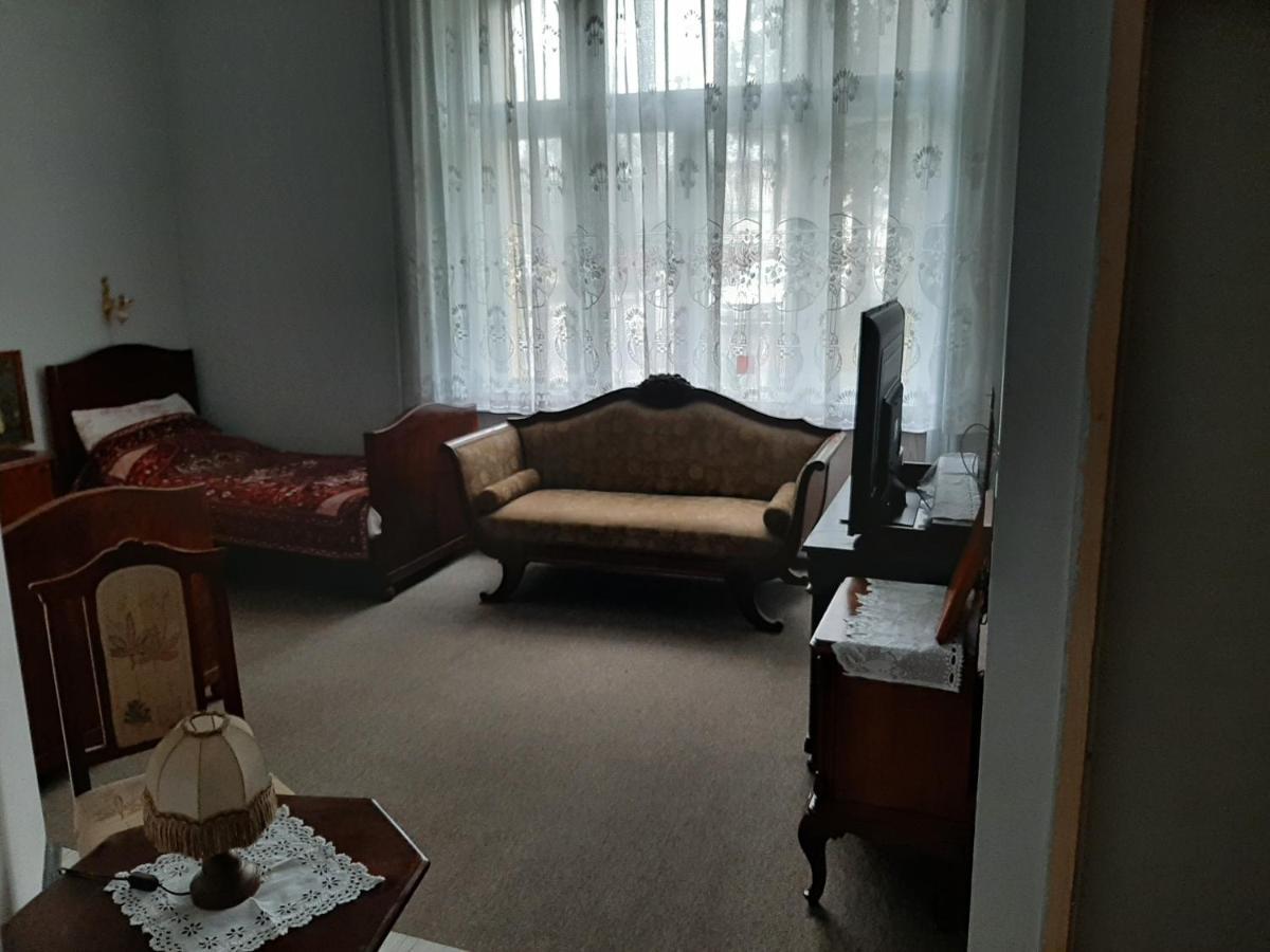 Meller-Kastely Villa Csurgo ภายนอก รูปภาพ